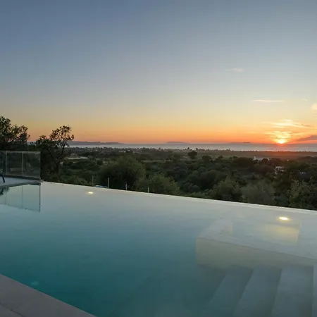 Willa Cocona By Posarellivillas