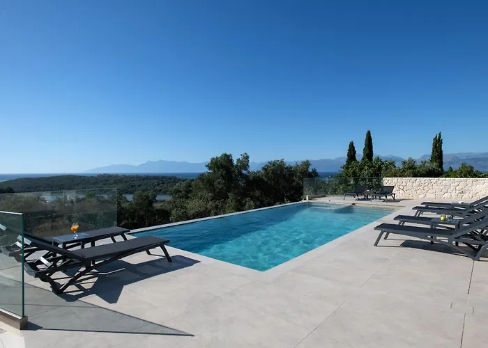 Villa Cocona By Posarellivillas *