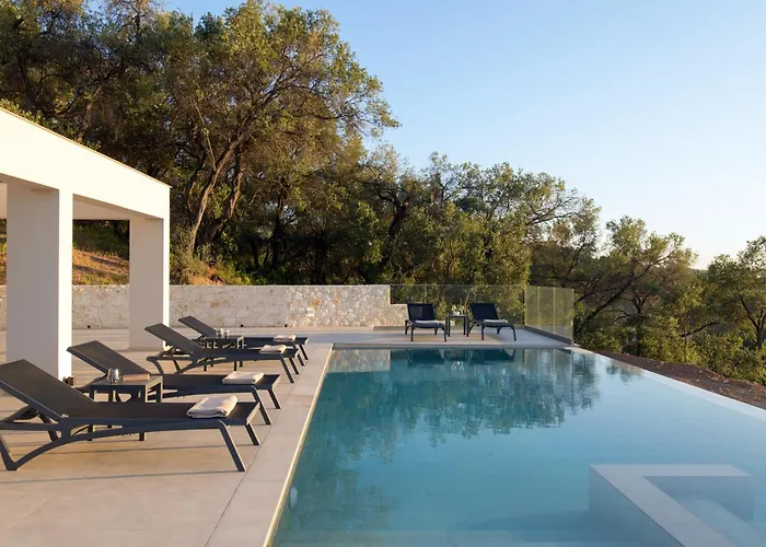 Villa Cocona By Posarellivillas Akharavi